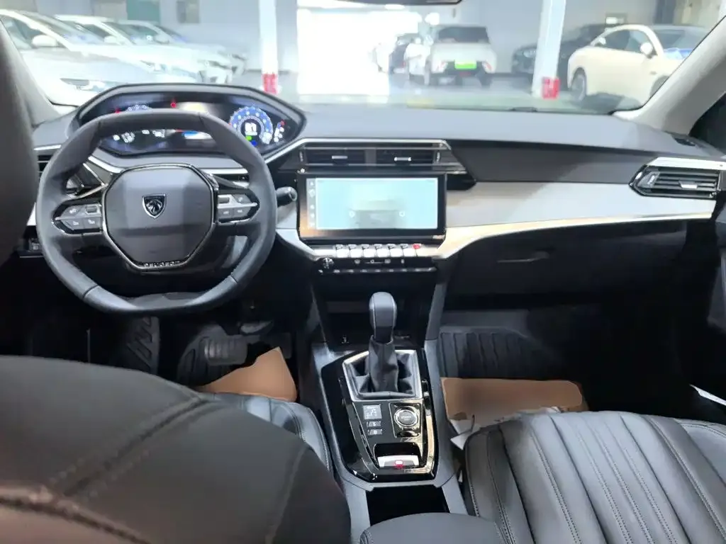 Peugeot 408 2025 из CN, фото 6
