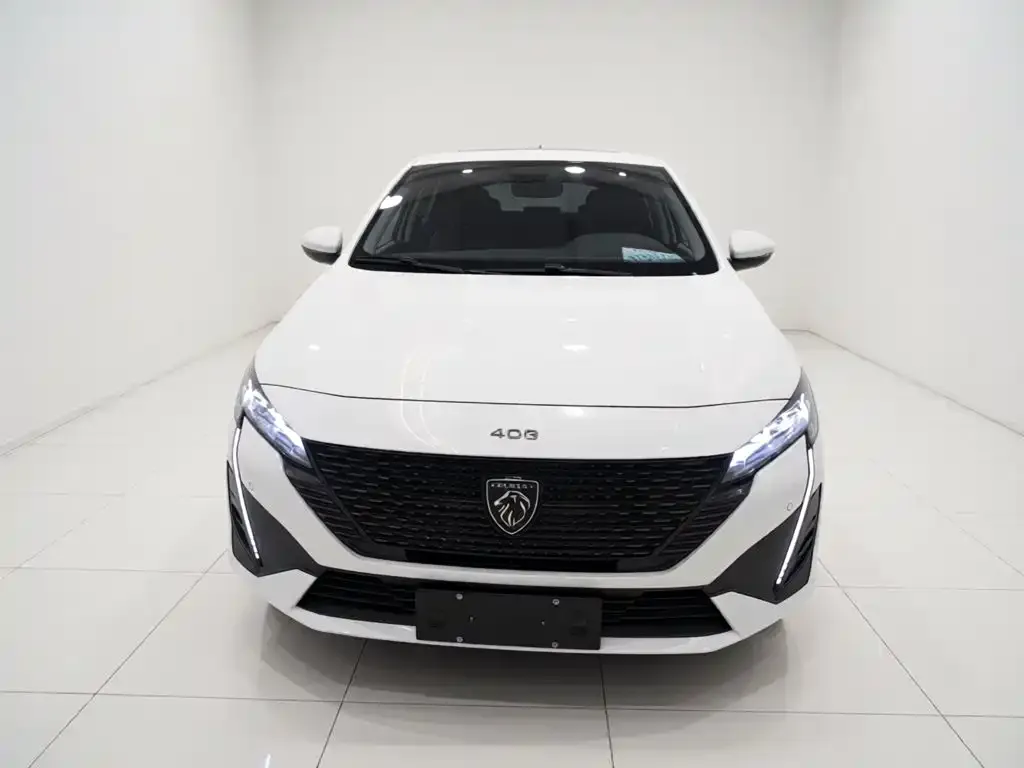 Peugeot 408 2025 из CN, фото 2