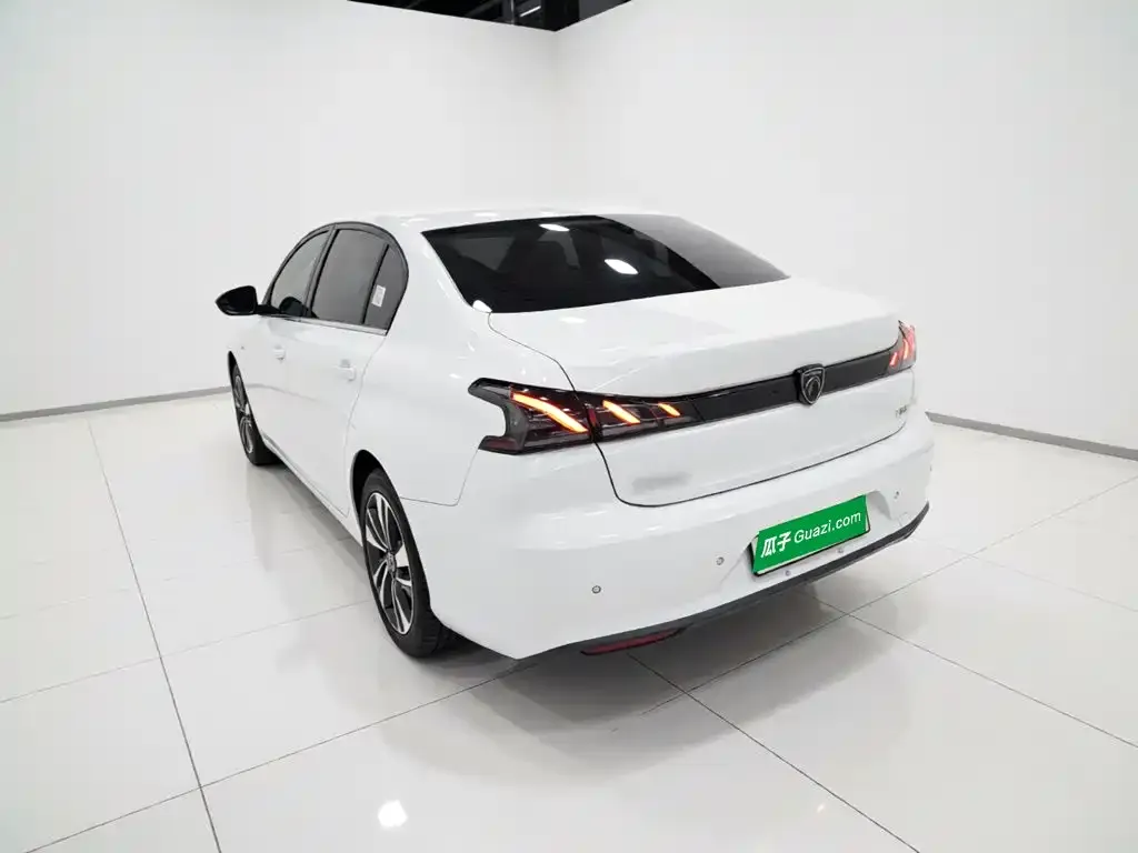 Peugeot 408 2025 из CN, фото 5