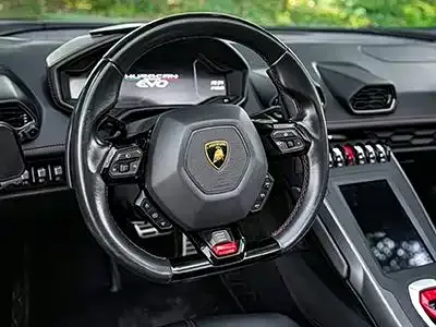 Lamborghini Huracan — фото 7