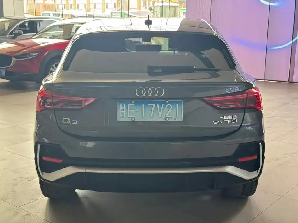 Audi Q3 Sportback 2022 из CN, фото 5