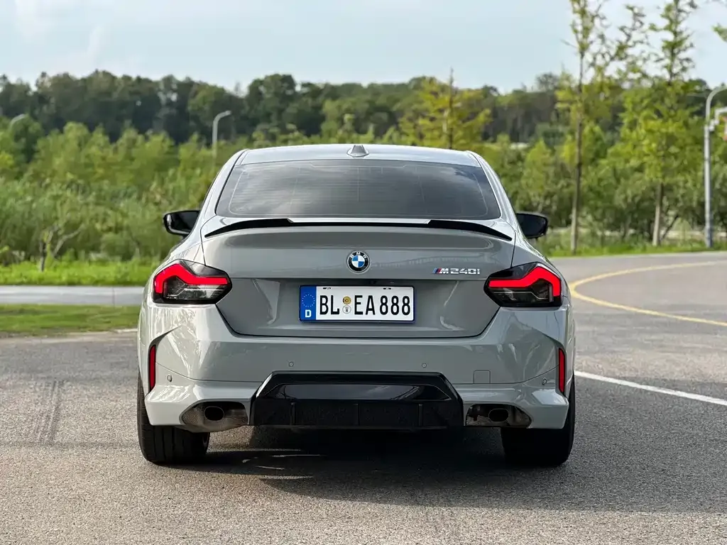 BMW M240i — фото 3