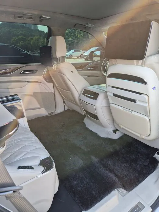 Cadillac Escalade 2022 из KR, фото 6