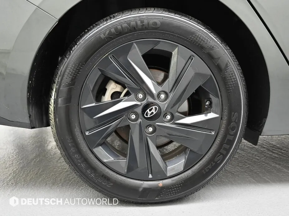 Hyundai AVANTE — фото 9