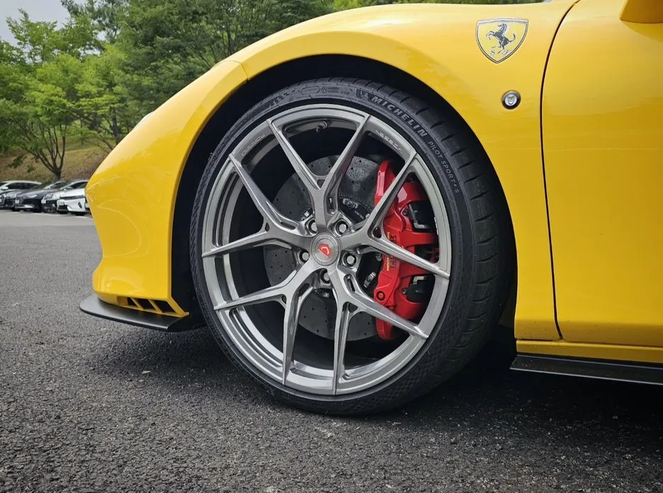 Ferrari F8 2022 из KR, фото 9