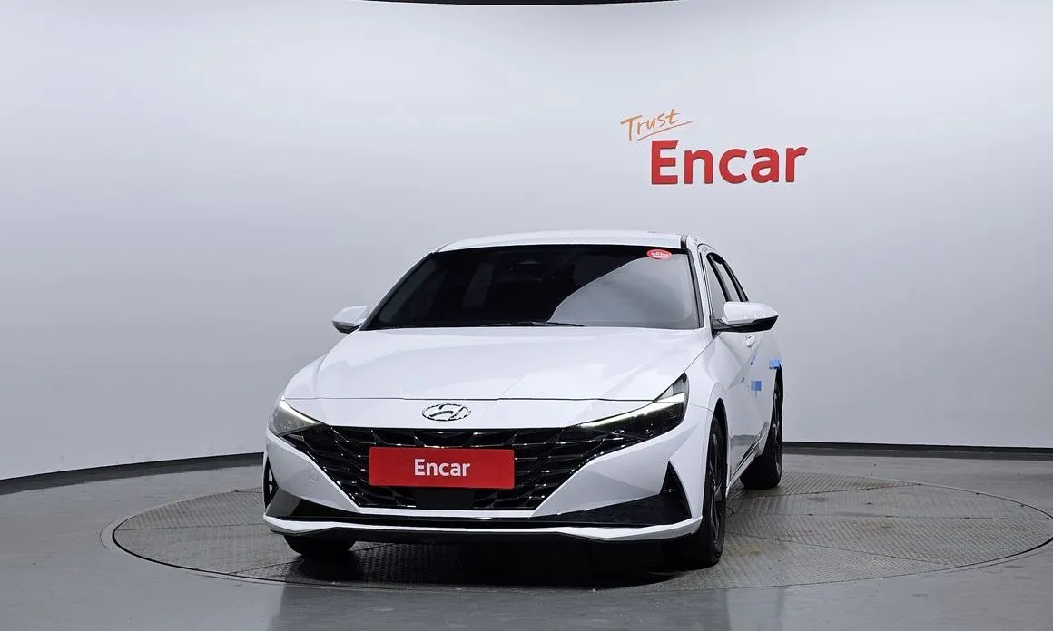 Hyundai AVANTE — фото 4