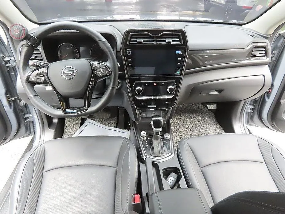 KG Mobility (Ssangyong) TIBOLI 2023 из KR, фото 10
