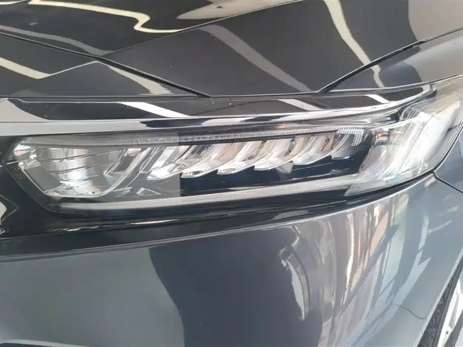 Honda Accord — фото 3