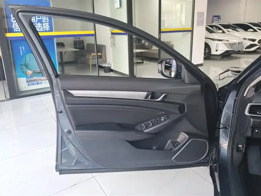 Honda Accord — фото 2