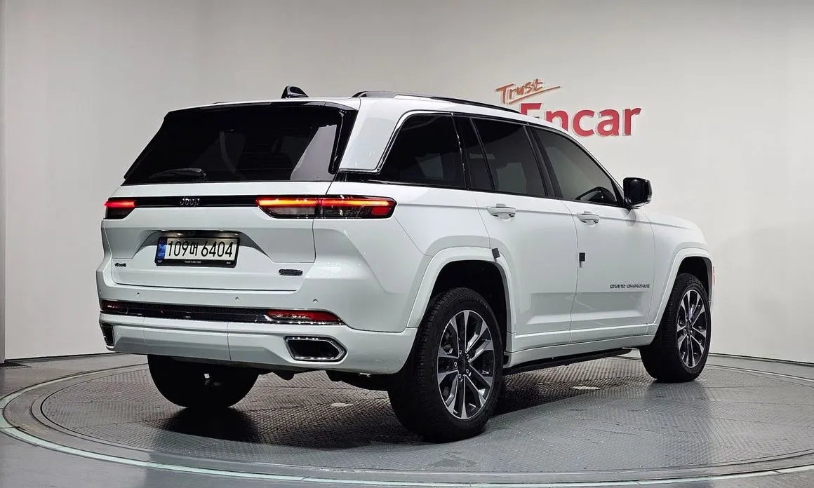 Jeep Cherokee — фото 4