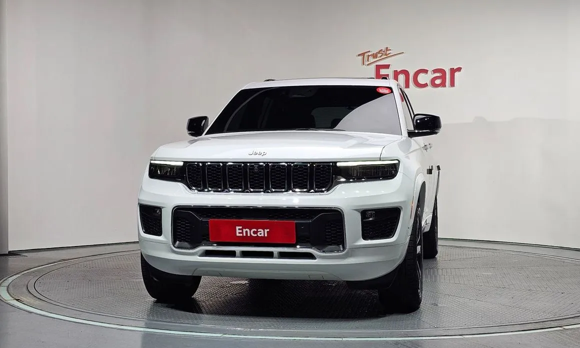 Jeep Cherokee — фото 10