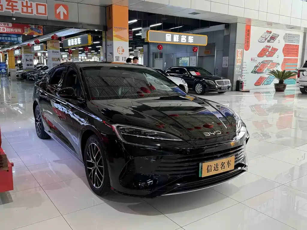 BYD Seal 07 DM-i — фото 5