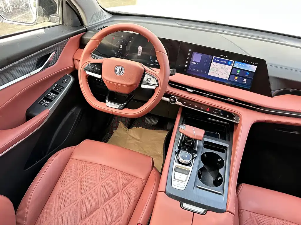 Changan CS75PLUS — фото 10