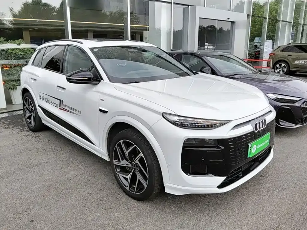 Audi Q6L e-tron — фото 9
