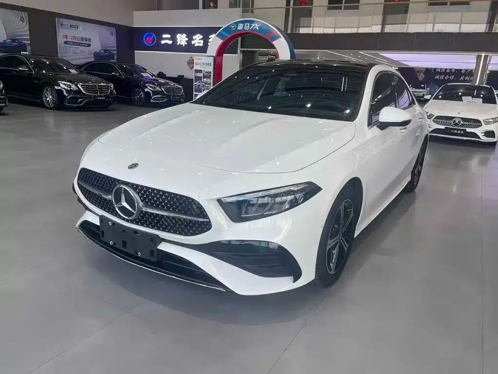 Mercedes-Benz A-Class — фото 1