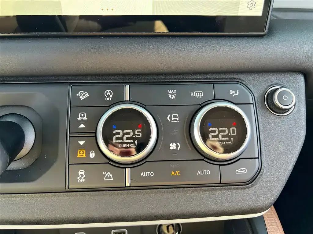 Land Rover Defender 2022 из CN, фото 6