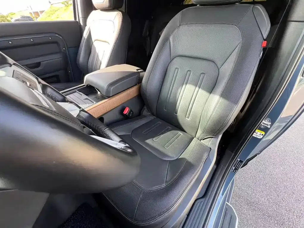 Land Rover Defender 2022 из CN, фото 9