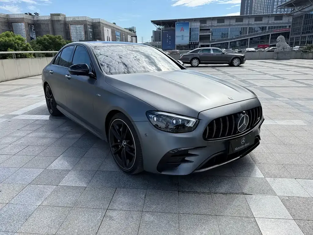 Mercedes-Benz E-Class AMG — фото 7