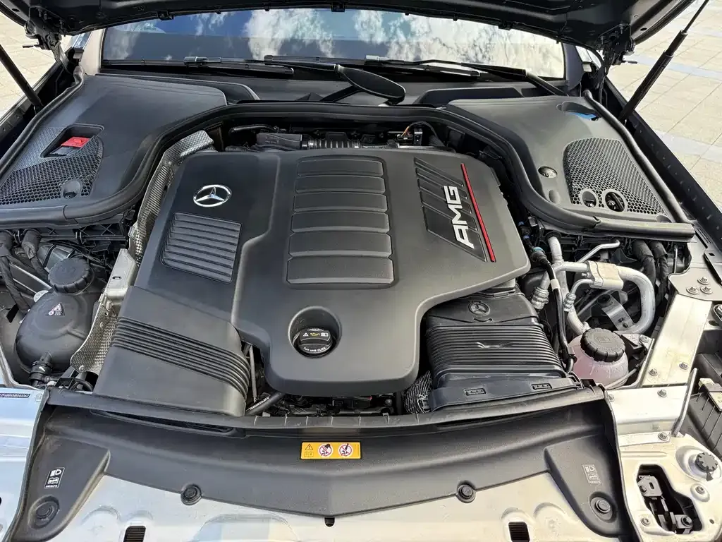 Mercedes-Benz E-Class AMG — фото 10