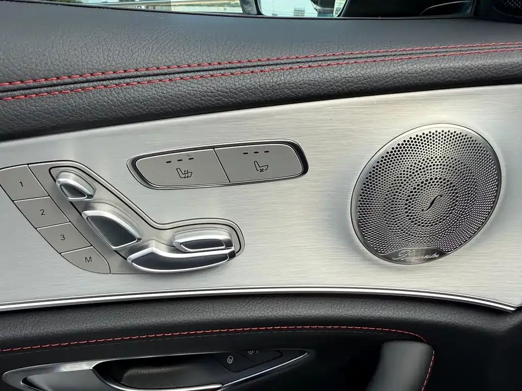 Mercedes-Benz E-Class AMG — фото 6