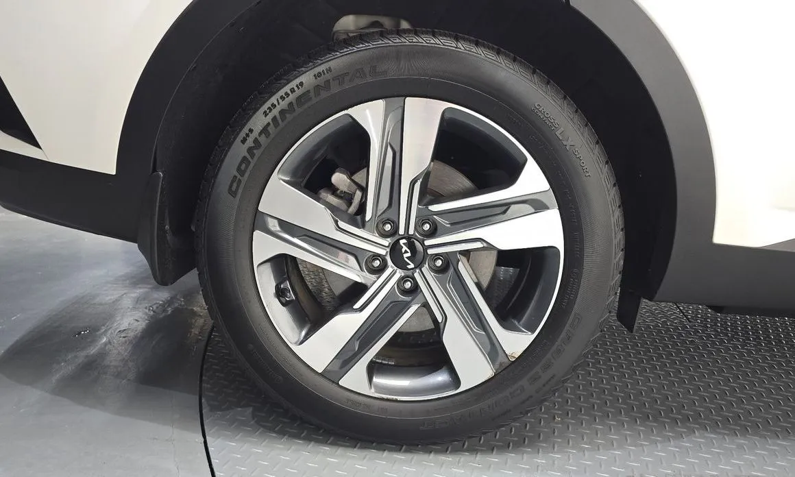 Kia Sorento — фото 2