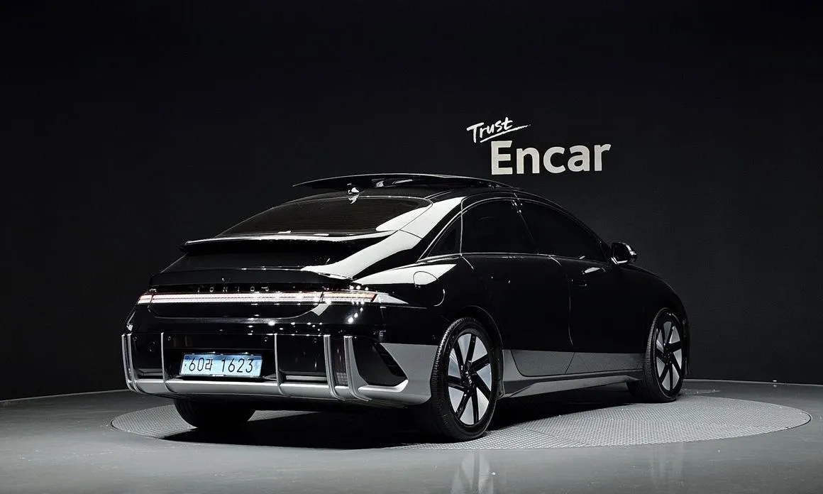 Hyundai Ioniq6 2023 из KR, фото 2
