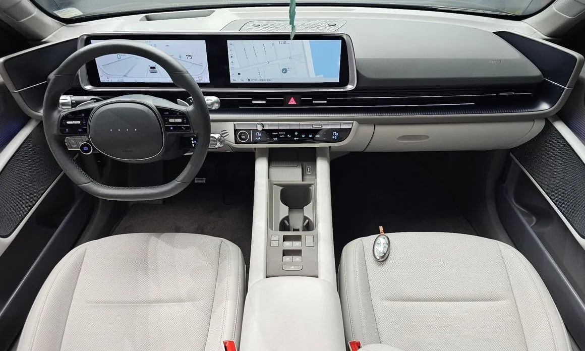 Hyundai Ioniq6 2023 из KR, фото 3