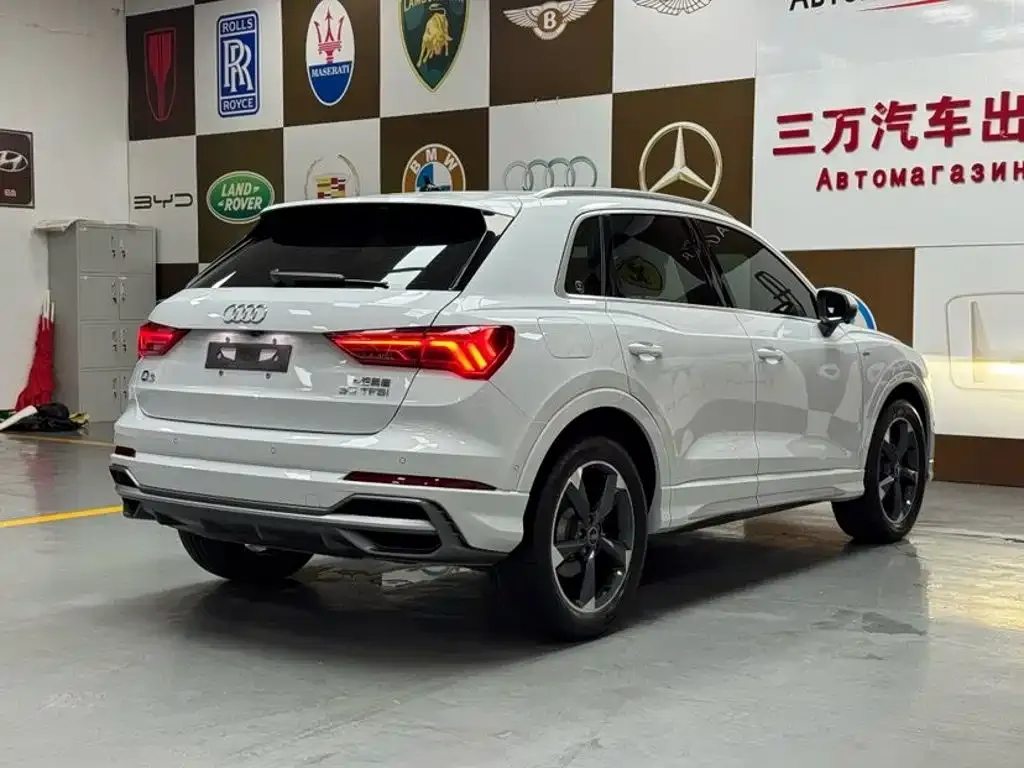 Audi Q3 — фото 3