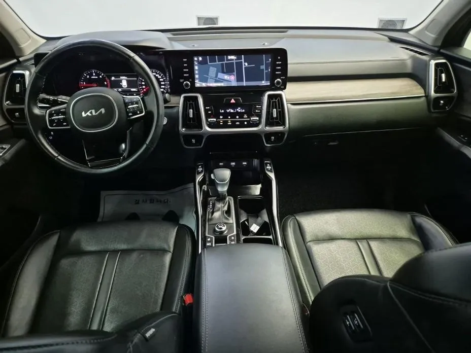 Kia Sorento 2023 из KR, фото 8