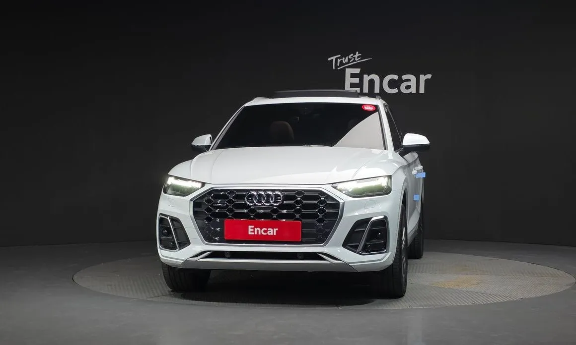 Audi Q5 2021 из KR, фото 2