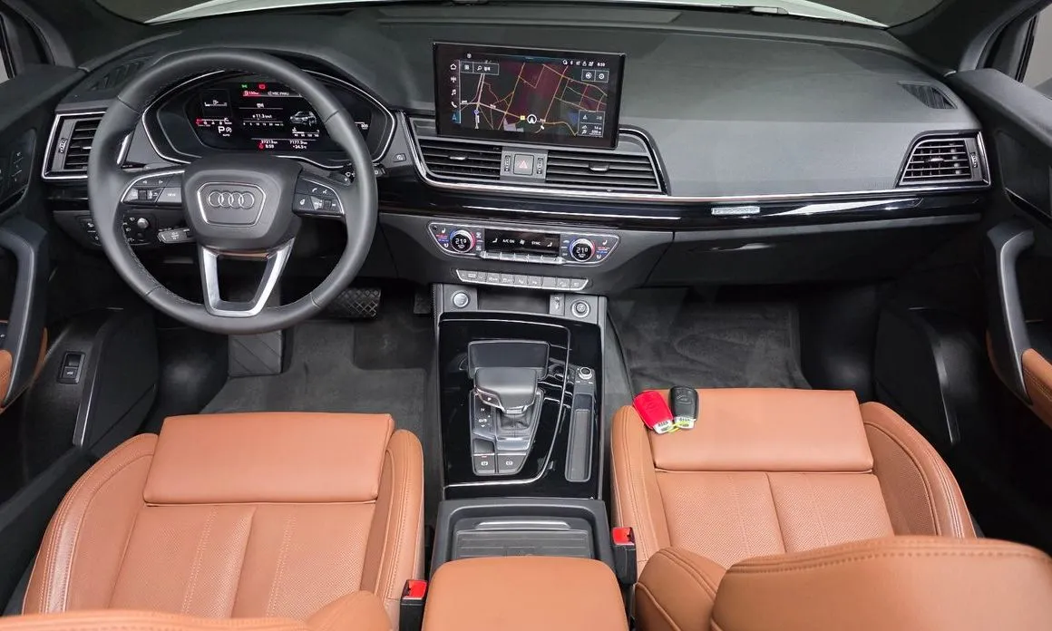 Audi Q5 2021 из KR, фото 5