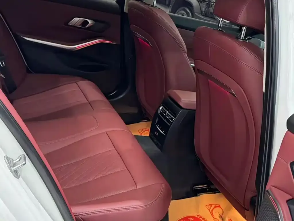 BMW 3 Series — фото 10