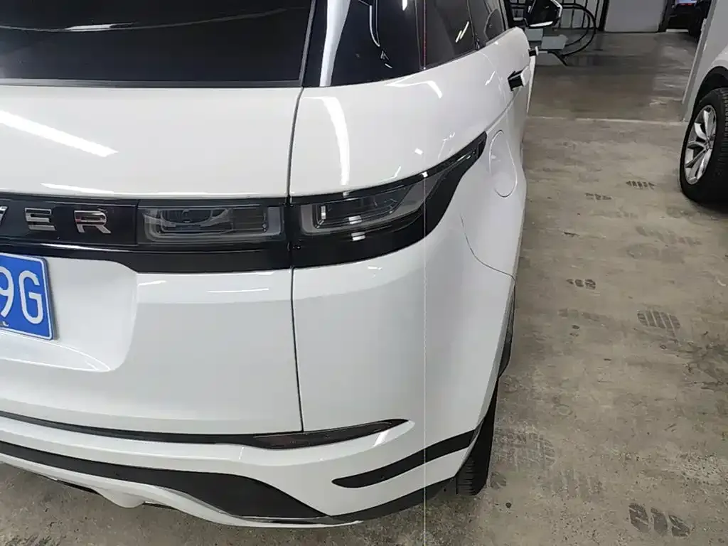 Land Rover Evoque — фото 10