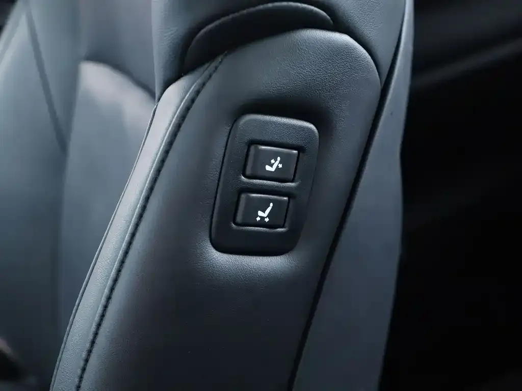 Toyota Vellfire 2021 из CN, фото 2
