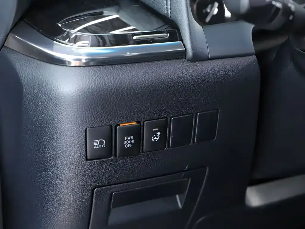Toyota Vellfire 2021 из CN, фото 10