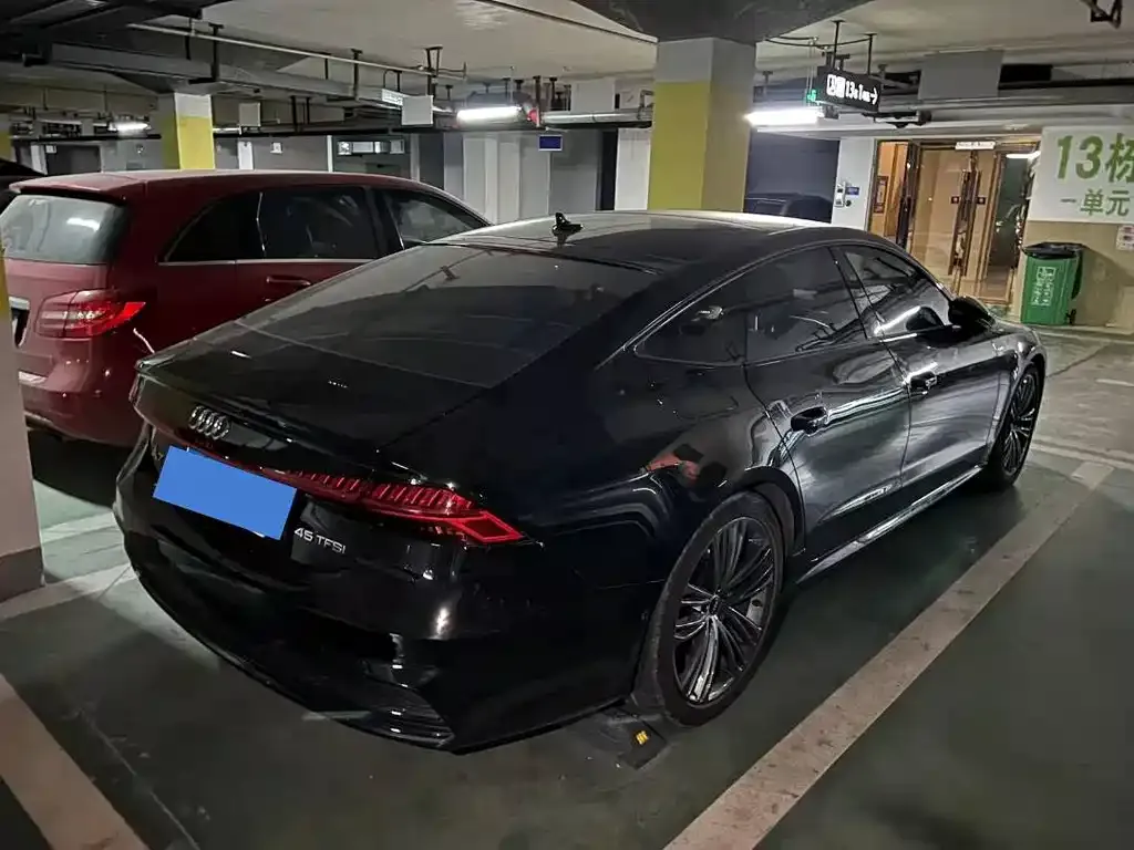 Audi A7 — фото 4