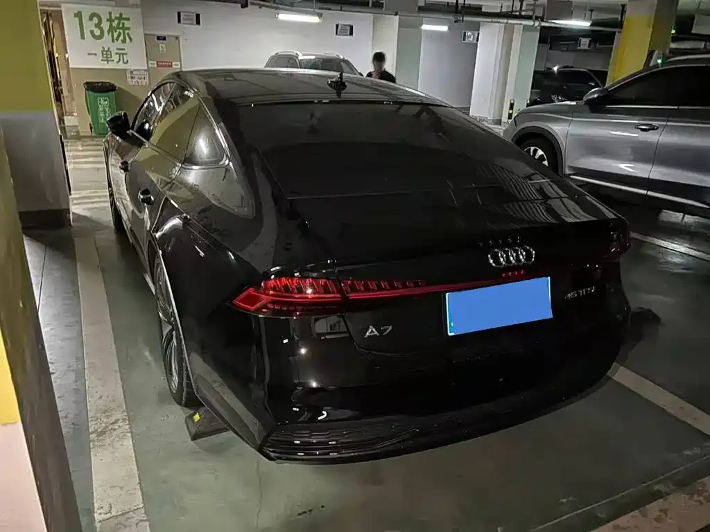 Audi A7 — фото 6