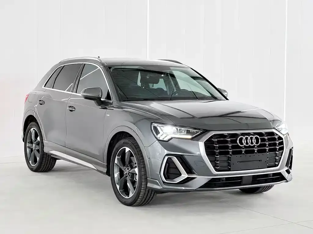 Audi Q3 — фото 7