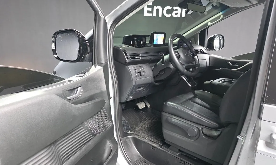 Hyundai Staria 2023 из KR, фото 9