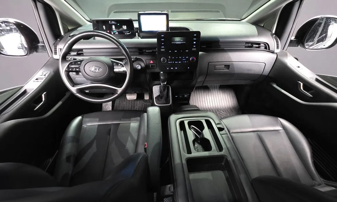 Hyundai Staria 2023 из KR, фото 7