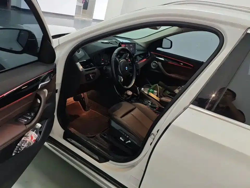 BMW X1 2021 из CN, фото 8