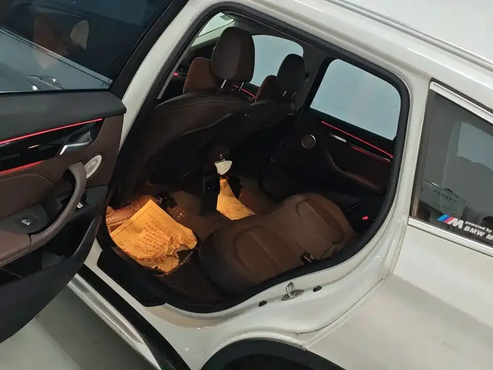 BMW X1 2021 из CN, фото 4
