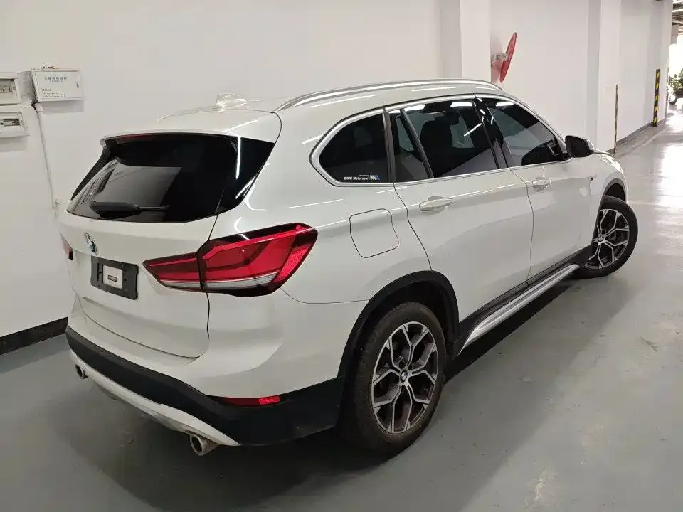 BMW X1 2021 из CN, фото 7