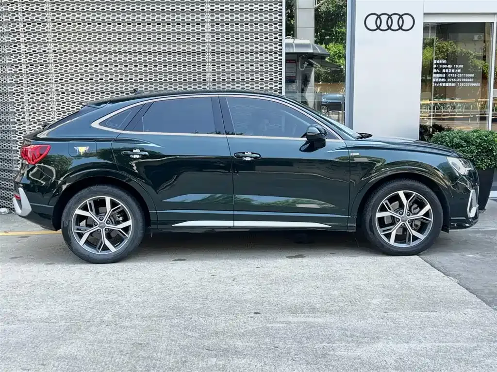 Audi Q3 Sportback — фото 8