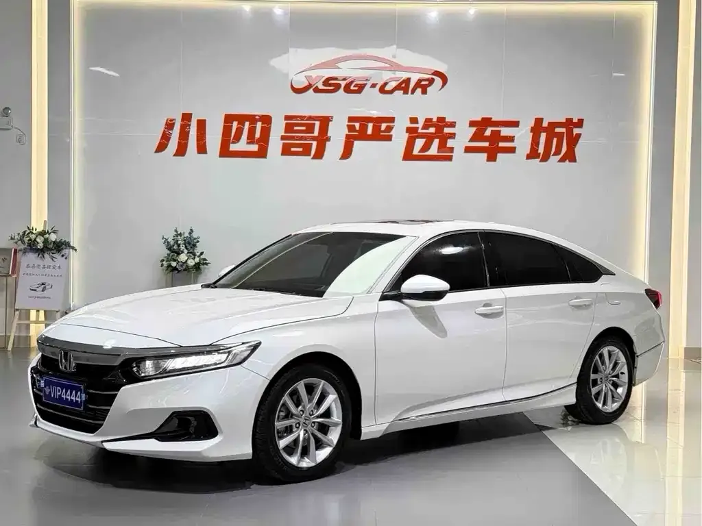 Honda Accord — фото 1