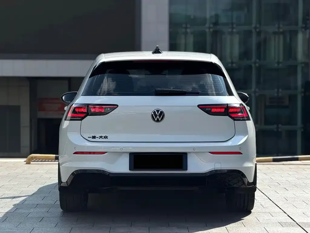 Volkswagen Golf — фото 3