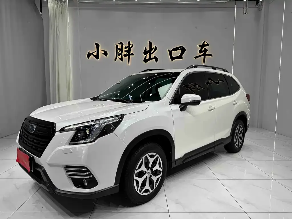 Subaru Forester — фото 1