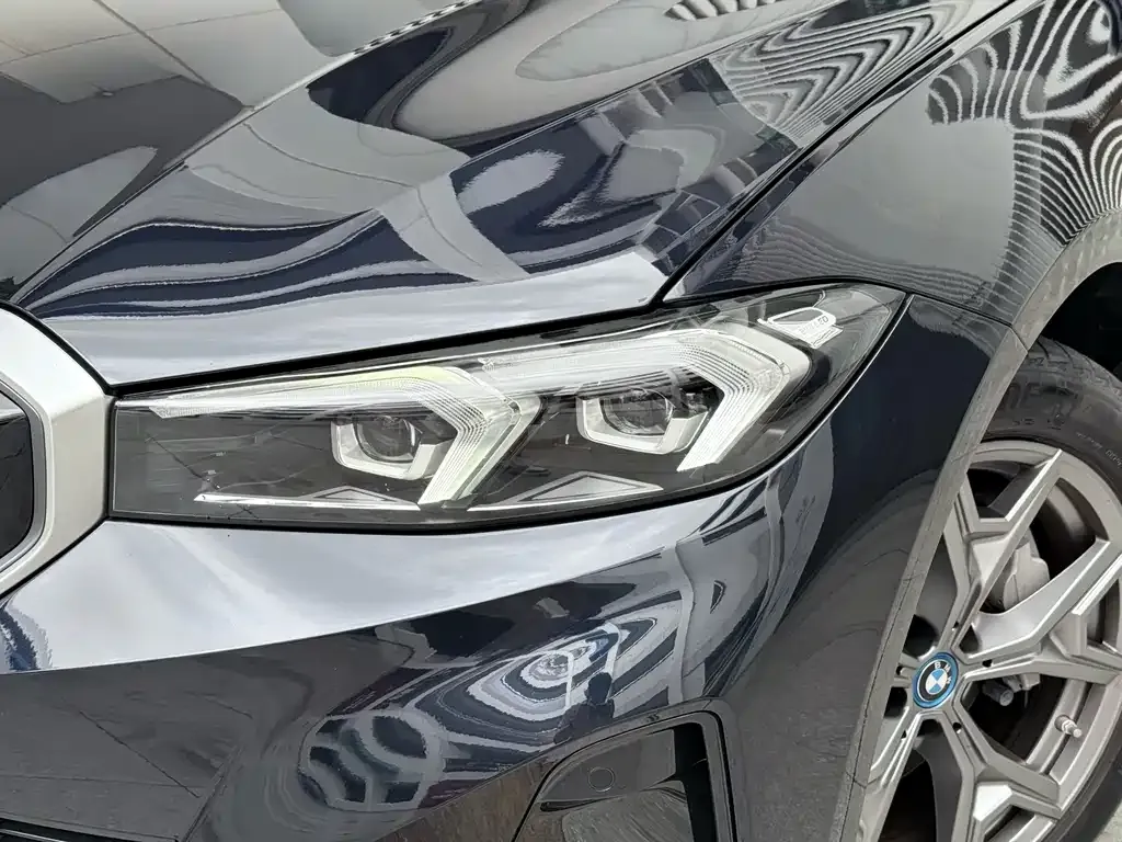 BMW i3 — фото 4