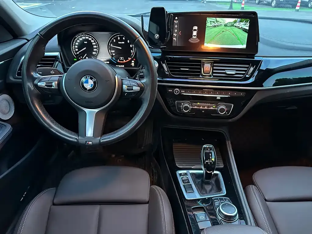 BMW 1 Series 2022 из CN, фото 2