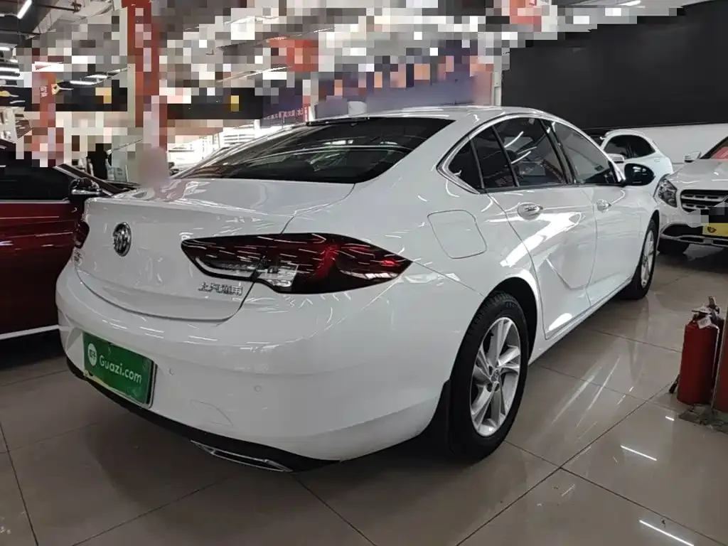 Buick Regal — фото 10